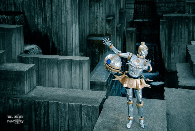 Illustration for article titled League of Legends Cosplay That's so Good it Doesn't Look Human